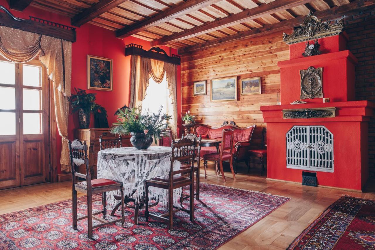 Hotel Dwór Zaścianek Sarnaki Zewnętrze zdjęcie