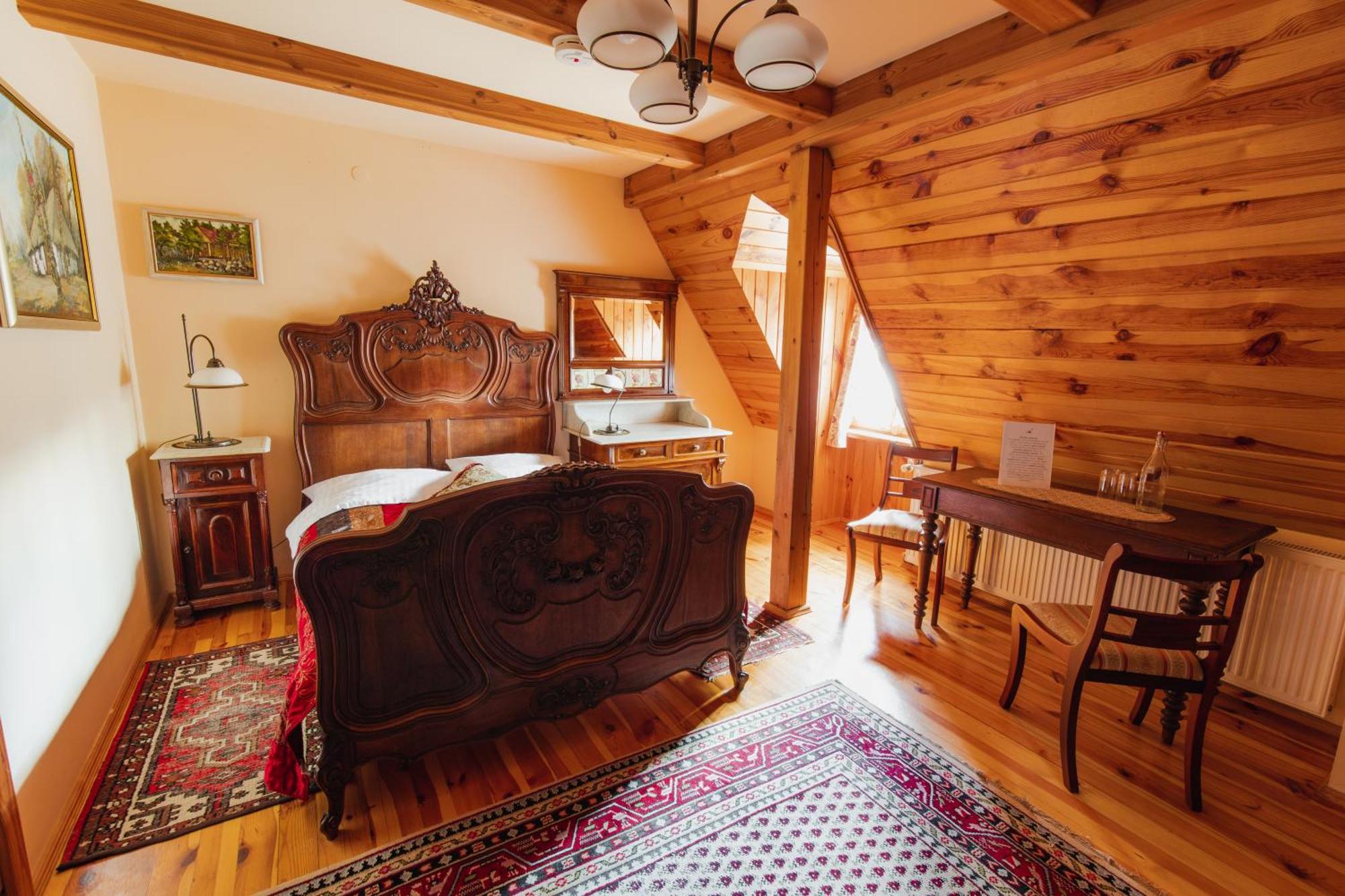 Hotel Dwór Zaścianek Sarnaki Zewnętrze zdjęcie