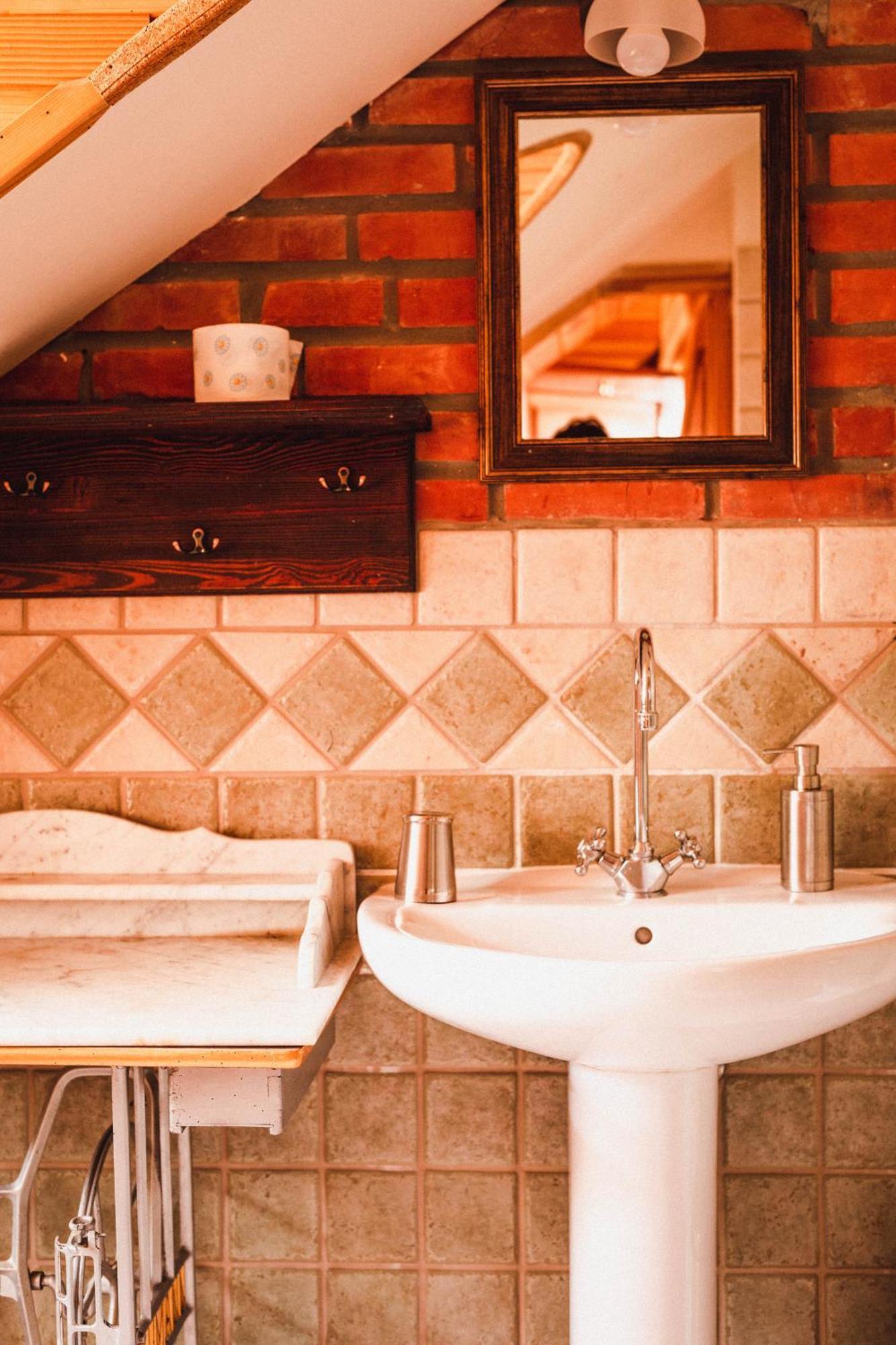 Hotel Dwór Zaścianek Sarnaki Zewnętrze zdjęcie
